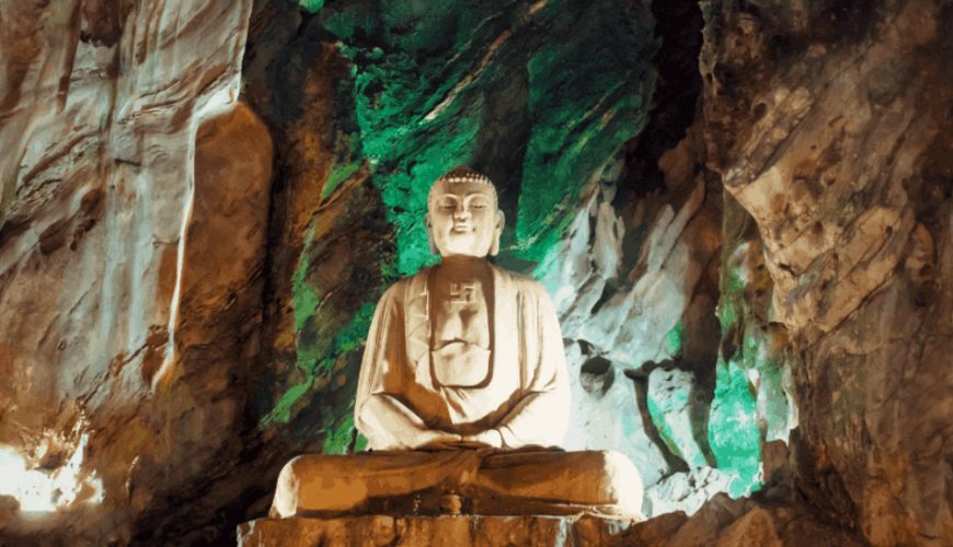 Huyen Khong Cave Marble Mountain