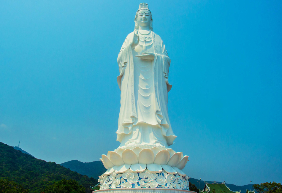 Top 3 Pagodes Linh Ung à Da Nang à Ne Pas Manquer