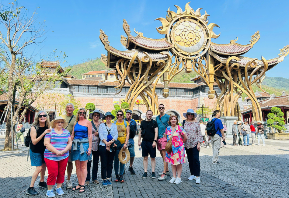 Jour 10 :  Ba Na Hills & Pont d’Or, et visite de Da Nang