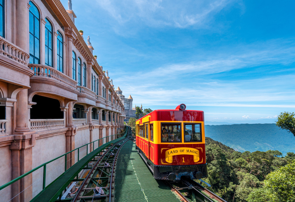Mountain Train Bana Hills