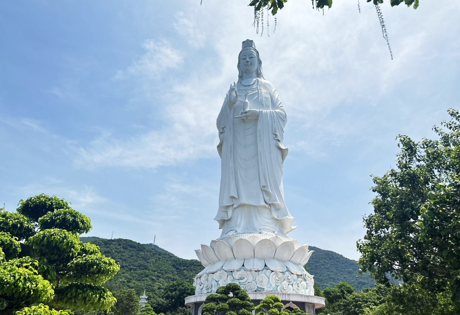 Le temple spirituel à Da Nang